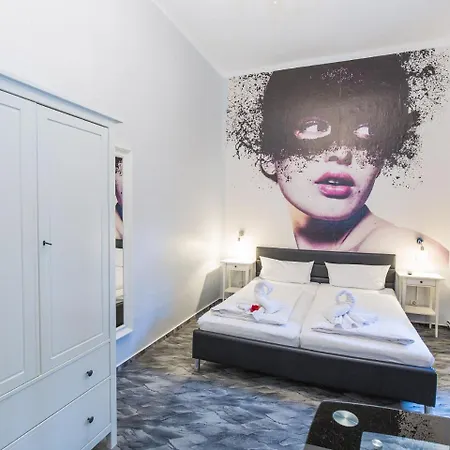 Konukevi Marie Prenzlauer Berg 3*