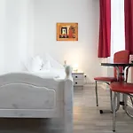 Marie Prenzlauer Berg 3*