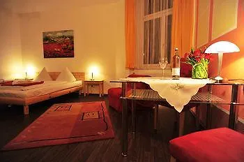 Marie Prenzlauer Berg Pensjonat
