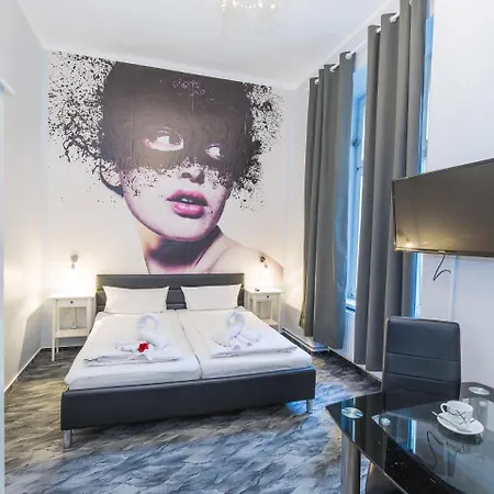 Marie Prenzlauer Berg 3*