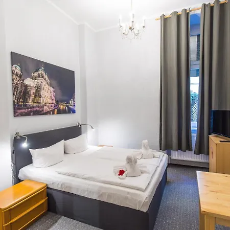 Marie Prenzlauer Berg 3*